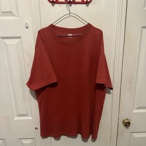 Uniqlo T-Shirt